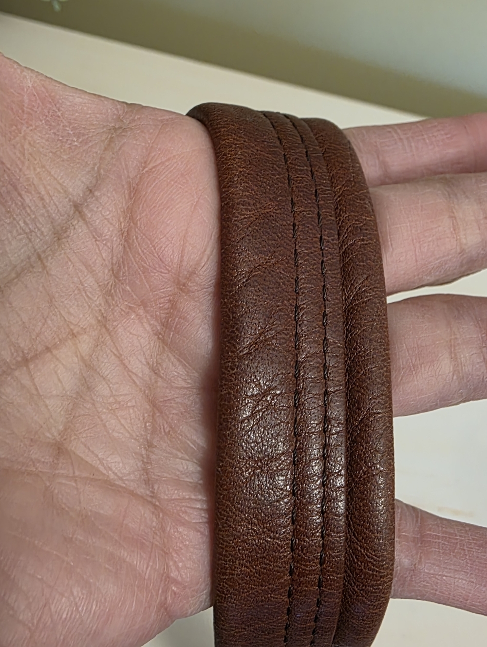 Chloe | Brown Leather Crossbody Bag - Picture 6 of 16